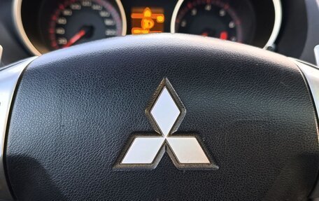 Mitsubishi Outlander III рестайлинг 3, 2008 год, 649 000 рублей, 12 фотография