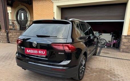Volkswagen Tiguan II, 2020 год, 3 400 000 рублей, 6 фотография