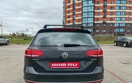 Volkswagen Passat B8 рестайлинг, 2019 год, 2 200 000 рублей, 2 фотография