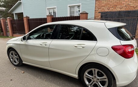 Mercedes-Benz A-Класс, 2013 год, 1 500 000 рублей, 4 фотография