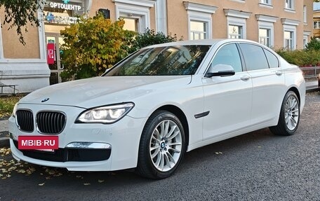 BMW 7 серия, 2013 год, 2 600 000 рублей, 2 фотография