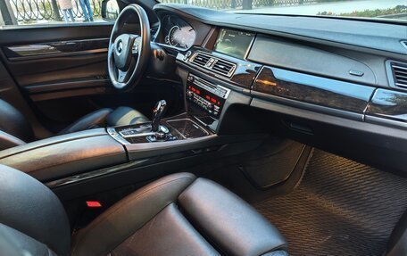 BMW 7 серия, 2013 год, 2 600 000 рублей, 14 фотография