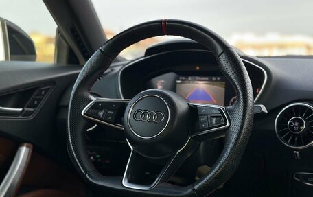 Audi TT, 2016 год, 2 500 000 рублей, 16 фотография