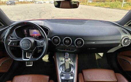 Audi TT, 2016 год, 2 500 000 рублей, 15 фотография