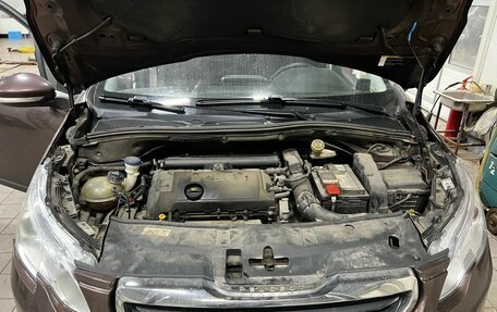 Peugeot 2008 II, 2014 год, 920 000 рублей, 9 фотография