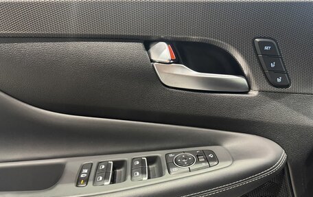 Hyundai Santa Fe IV, 2018 год, 2 750 000 рублей, 18 фотография