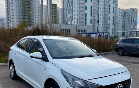 Hyundai Solaris II рестайлинг, 2020 год, 800 000 рублей, 7 фотография