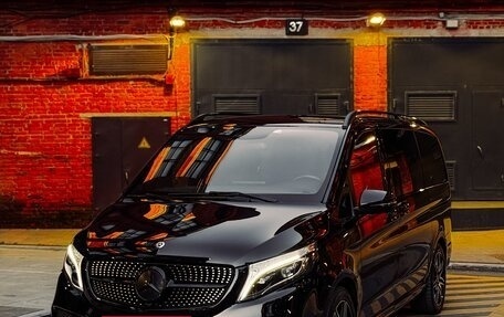 Mercedes-Benz V-Класс, 2021 год, 9 100 000 рублей, 3 фотография