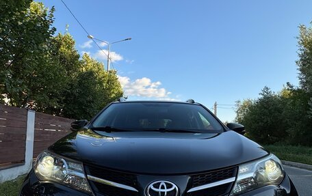 Toyota RAV4, 2014 год, 1 800 000 рублей, 4 фотография