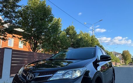 Toyota RAV4, 2014 год, 1 800 000 рублей, 2 фотография