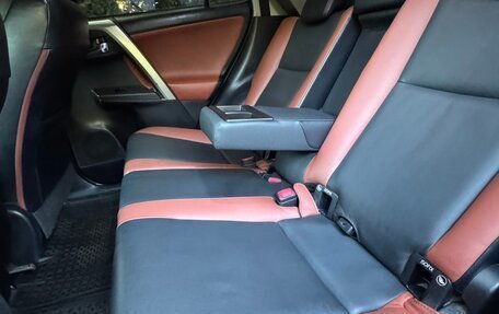 Toyota RAV4, 2014 год, 1 800 000 рублей, 19 фотография