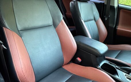 Toyota RAV4, 2014 год, 1 800 000 рублей, 18 фотография