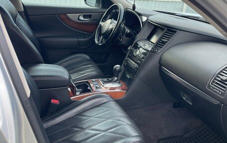 Infiniti FX II, 2011 год, 2 150 000 рублей, 9 фотография