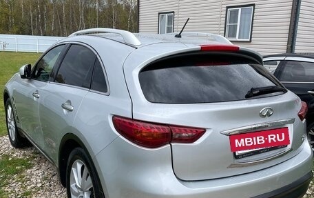 Infiniti FX II, 2011 год, 2 150 000 рублей, 5 фотография