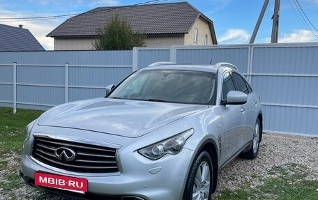 Infiniti FX II, 2011 год, 2 150 000 рублей, 2 фотография