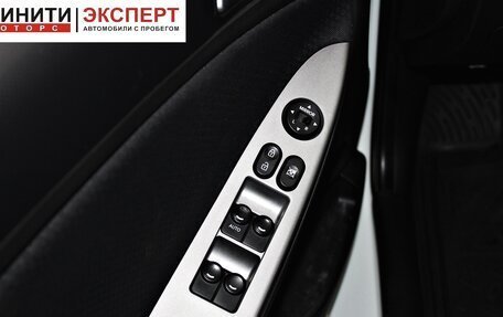 Hyundai Solaris II рестайлинг, 2014 год, 1 109 900 рублей, 8 фотография