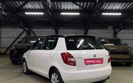 Skoda Fabia II, 2013 год, 699 000 рублей, 6 фотография