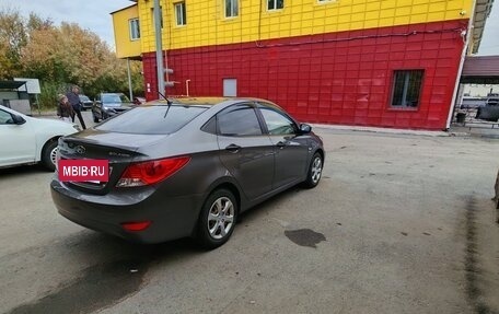 Hyundai Solaris II рестайлинг, 2013 год, 850 000 рублей, 4 фотография