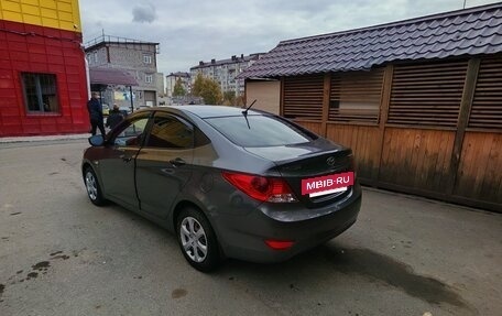 Hyundai Solaris II рестайлинг, 2013 год, 850 000 рублей, 5 фотография