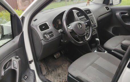 Volkswagen Polo VI (EU Market), 2016 год, 1 350 000 рублей, 5 фотография