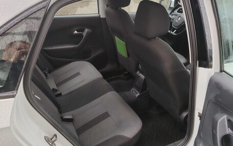 Volkswagen Polo VI (EU Market), 2016 год, 1 350 000 рублей, 8 фотография
