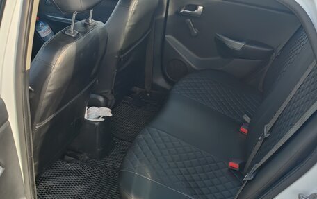 KIA Rio III рестайлинг, 2014 год, 650 000 рублей, 6 фотография