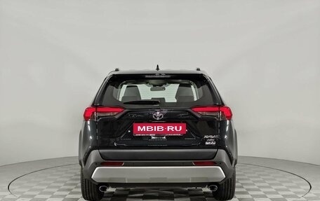 Toyota RAV4, 2024 год, 4 590 000 рублей, 6 фотография