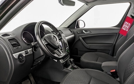 Skoda Yeti I рестайлинг, 2016 год, 1 400 000 рублей, 16 фотография