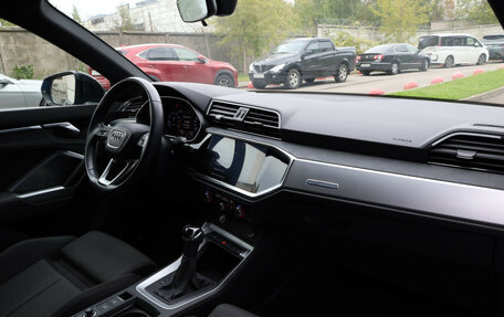 Audi Q3, 2019 год, 3 399 000 рублей, 12 фотография