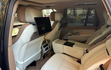 Land Rover Range Rover IV рестайлинг, 2025 год, 33 800 000 рублей, 19 фотография