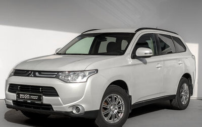 Mitsubishi Outlander III рестайлинг 3, 2013 год, 1 500 000 рублей, 1 фотография