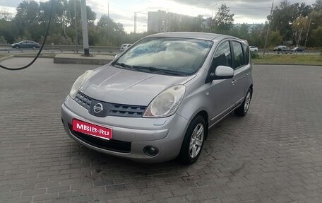 Nissan Note II рестайлинг, 2008 год, 750 000 рублей, 1 фотография