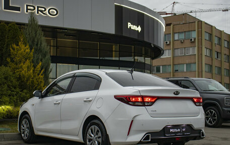 KIA Rio IV, 2021 год, 1 635 000 рублей, 7 фотография