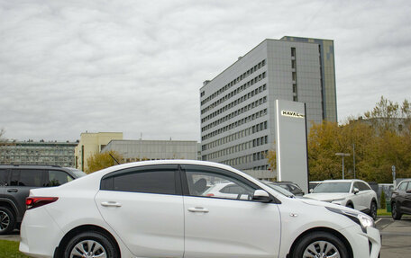 KIA Rio IV, 2021 год, 1 635 000 рублей, 4 фотография