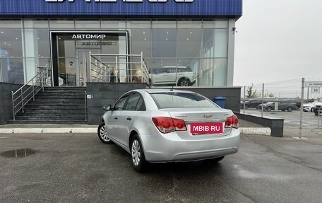 Chevrolet Cruze II, 2011 год, 700 000 рублей, 7 фотография