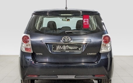 Toyota Verso I, 2014 год, 1 350 000 рублей, 6 фотография