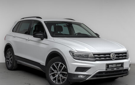 Volkswagen Tiguan II, 2019 год, 2 450 000 рублей, 3 фотография