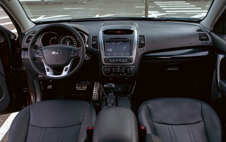 KIA Sorento II рестайлинг, 2015 год, 1 695 000 рублей, 16 фотография