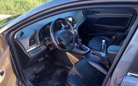 Hyundai Elantra VI рестайлинг, 2017 год, 1 550 000 рублей, 7 фотография