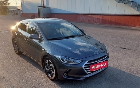 Hyundai Elantra VI рестайлинг, 2017 год, 1 550 000 рублей, 3 фотография