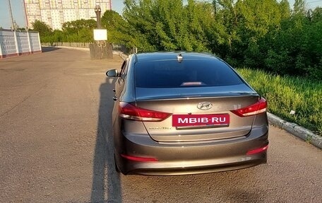 Hyundai Elantra VI рестайлинг, 2017 год, 1 550 000 рублей, 11 фотография