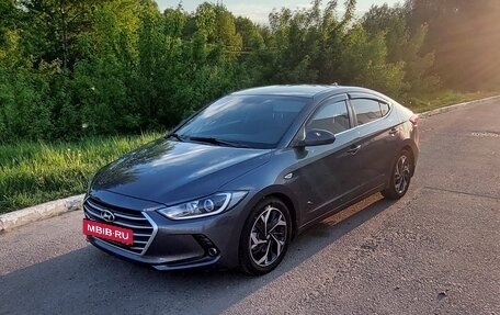 Hyundai Elantra VI рестайлинг, 2017 год, 1 550 000 рублей, 10 фотография