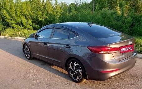 Hyundai Elantra VI рестайлинг, 2017 год, 1 550 000 рублей, 13 фотография