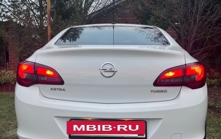 Opel Astra J, 2014 год, 1 096 000 рублей, 9 фотография