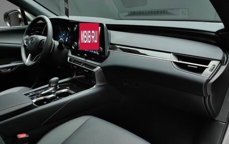 Lexus RX IV рестайлинг, 2025 год, 8 300 000 рублей, 25 фотография