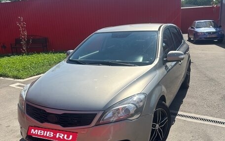 KIA cee'd I рестайлинг, 2010 год, 790 000 рублей, 3 фотография