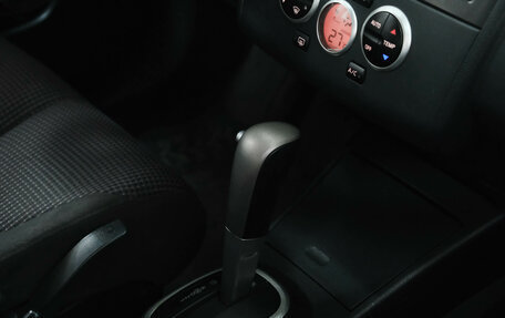 Nissan Tiida, 2010 год, 710 000 рублей, 21 фотография