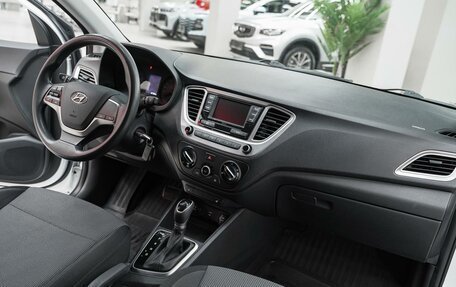 Hyundai Solaris II рестайлинг, 2020 год, 1 249 000 рублей, 11 фотография