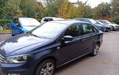 Volkswagen Polo VI (EU Market), 2015 год, 1 100 000 рублей, 2 фотография