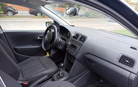 Volkswagen Polo VI (EU Market), 2015 год, 1 100 000 рублей, 4 фотография